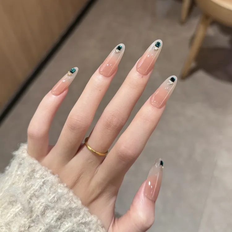 【熹妃回宫】纯手工穿戴甲温柔纯欲高级感显白甘露寺嬛嬛美甲10片