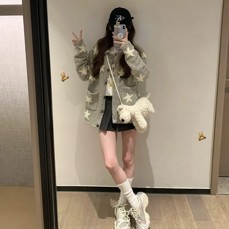 韩系翻领灰色针织开衫女2025早秋季新款设计感慵懒风毛衣外套上衣