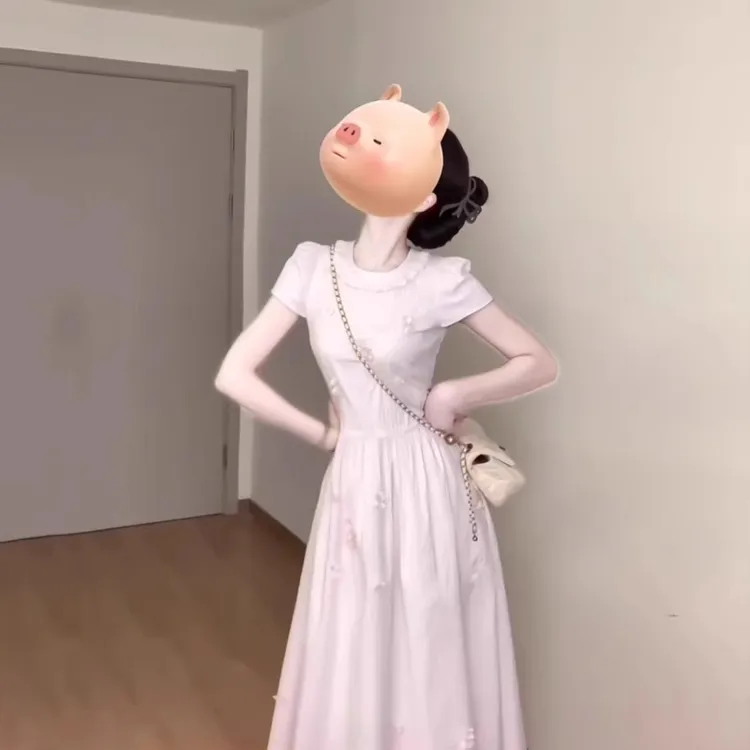 韩系学院风粉色立体花朵短袖连衣裙女夏2025收腰气质度假条纹长裙