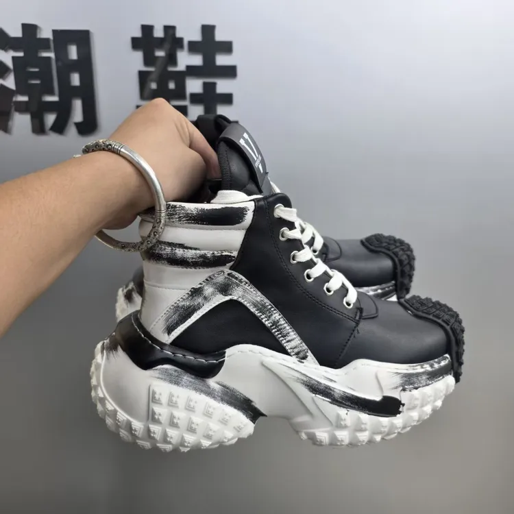 白色高帮鞋男2025新款冬季加绒潮牌内增高老爹鞋子男士厚底马丁靴