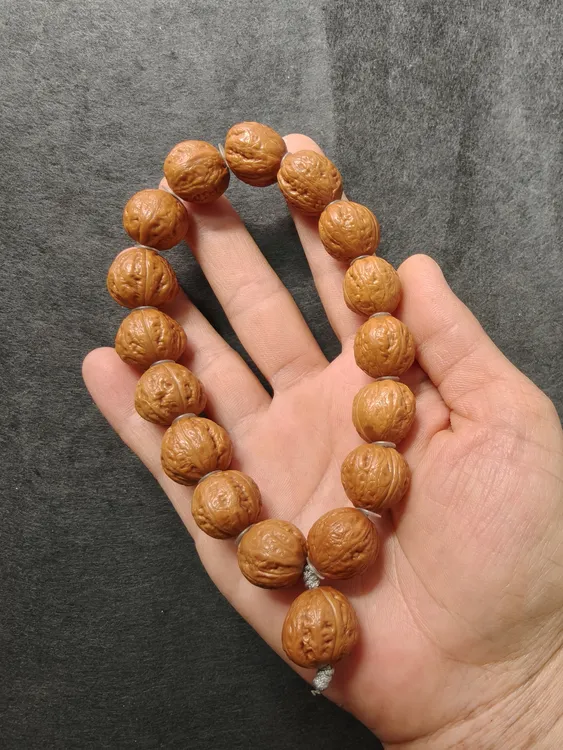 水晶皮油润小元宝核桃手串一物一图边15.5肚17桩高16MZ010