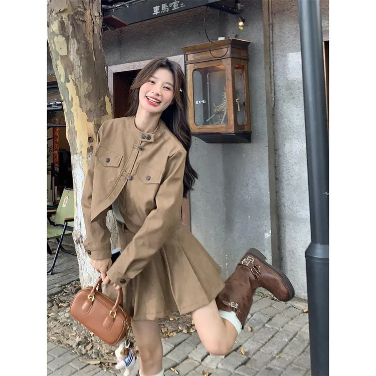 港风覆古美拉德夹克百褶裙套装女春秋小个子两件套巨好看减龄穿搭