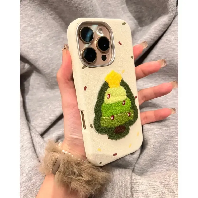 秋冬圣诞树立体刺绣手机壳适用苹果17Promax创意16/15/14/13pro12