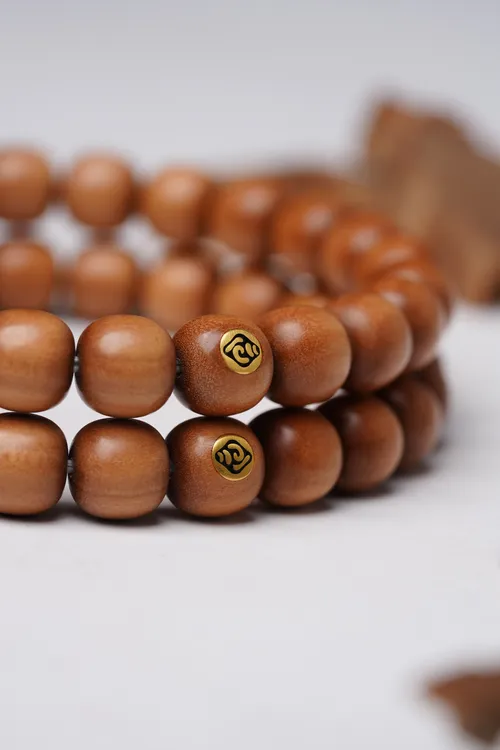 而已文玩  百年系列老山檀香 黑肉老型金标款