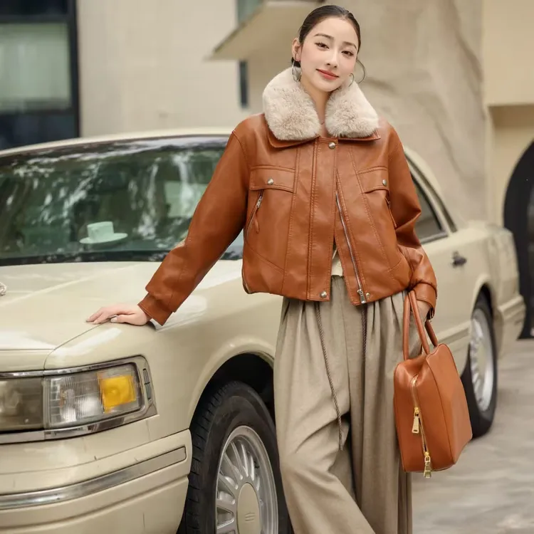 大毛领加绒皮衣外套女2025秋冬新款保暖时尚短款酷飒机车PU皮夹克
