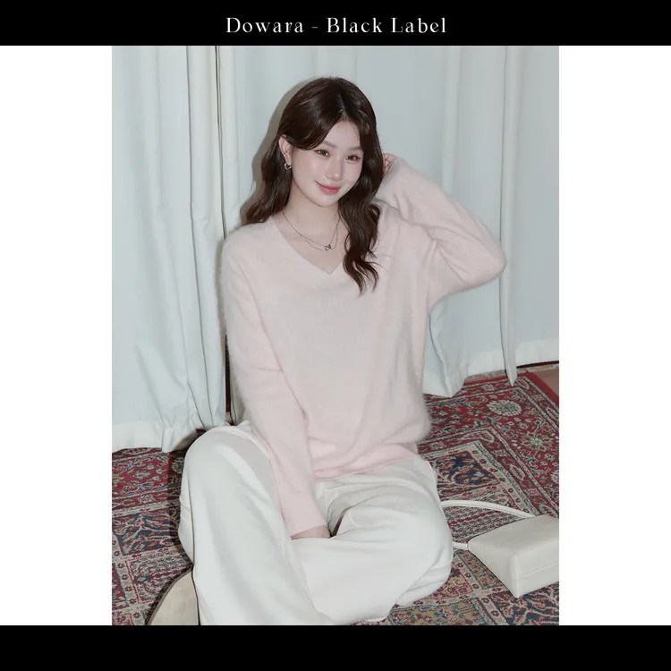 大婉酱黑标【粉梦樱霞】绵羊毛山羊绒气质V领秋冬慵懒毛织上衣0495D