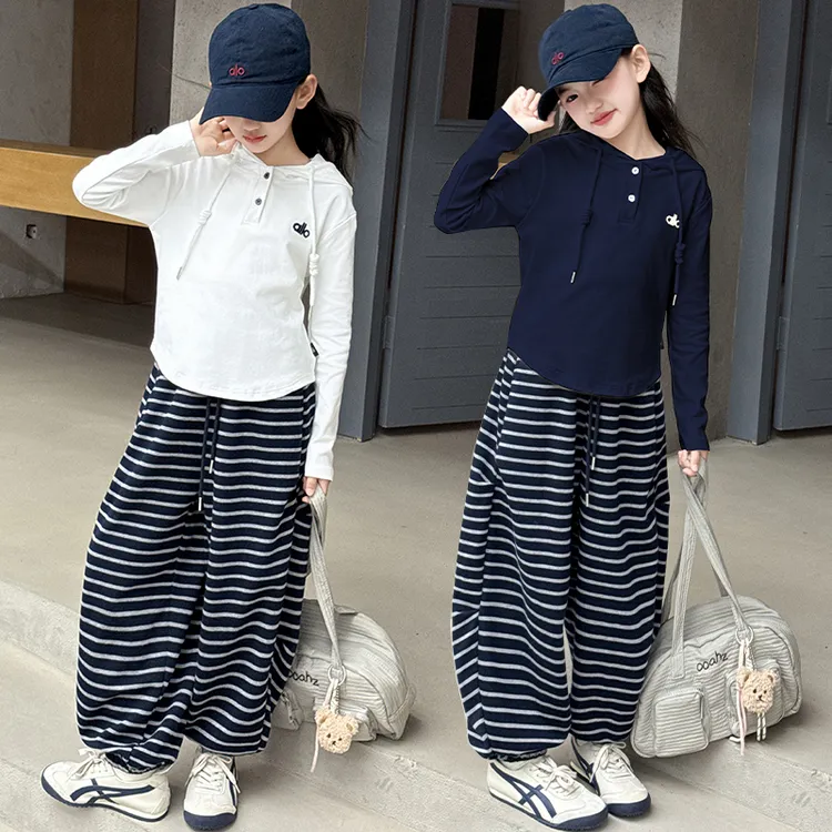 女童秋装套装2025年款衣服儿童春秋款网红炸街小女孩休闲两件套潮