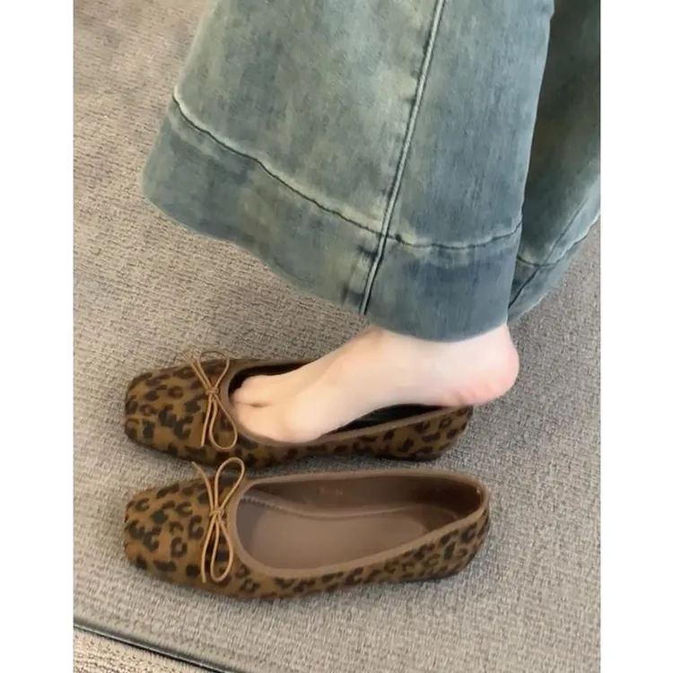 牛皮版~真皮法式复古蝴蝶结豹纹浅口芭蕾单鞋女一脚蹬奶奶鞋瓢鞋