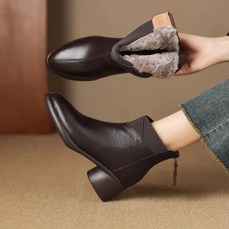 羊皮短靴舒适粗跟冬季圆头保暖女靴中跟短靴英伦风女靴软底