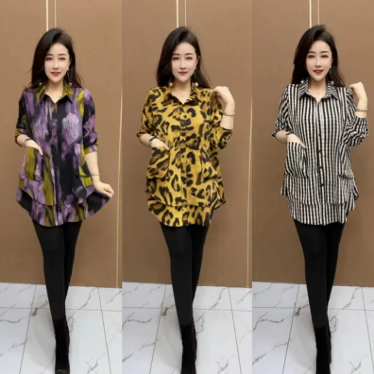 2025新款时尚宽松版双兜花衬衫洋气中长款休闲衬衣