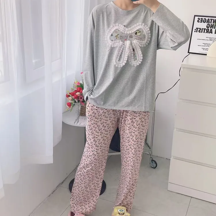 秋季长袖长裤圆领睡衣宽松大码家居服时尚清新蕾丝蝴蝶结印花套装