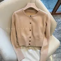 Here【栗子茶语】法式复古圆领钩花秋季针织衫毛衣气质