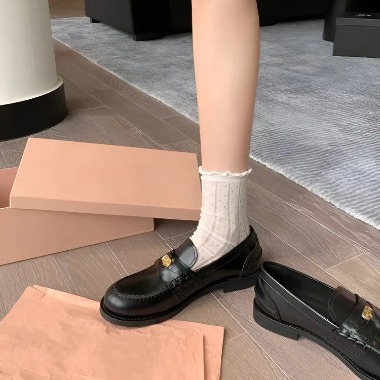 【葡萄妈同款】罗曼蒂克~立体圆头休闲时尚一脚蹬厚底乐福小皮鞋女 