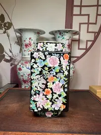 陶瓷工艺品粉彩四方瓶