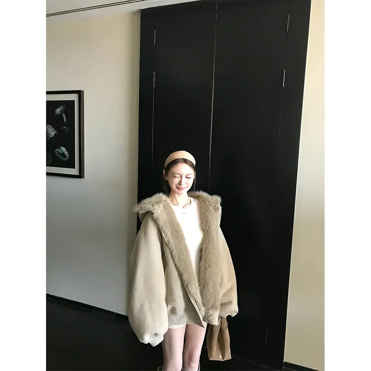 【绒绒小雪人】高品质版！可正反两穿！环保仿皮草保暖连帽卫衣22917#