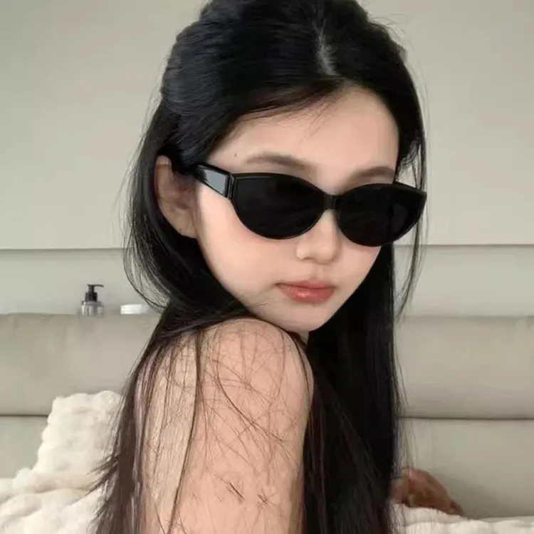  6.6两幅韩版个性2025新方圆脸猫眼墨镜街拍潮千禧辣妹太阳眼镜女