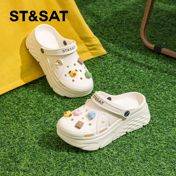 星期六厚底洞洞鞋女夏季2025新款学生外穿沙滩鞋户外运动休闲拖鞋