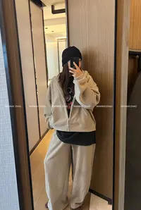『MAINRAY ZHAO』松弛慵懒风时尚百搭宽松休闲粒粒绒连帽外套