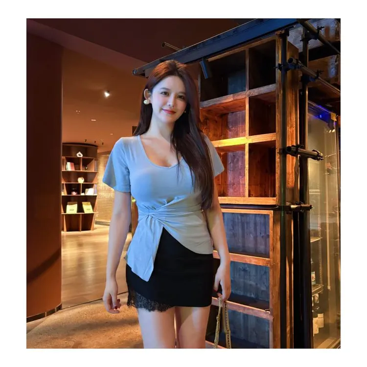 海盐苏打 百搭上衣绑带掐腰线显瘦短款不规则设计感短袖T恤女G089