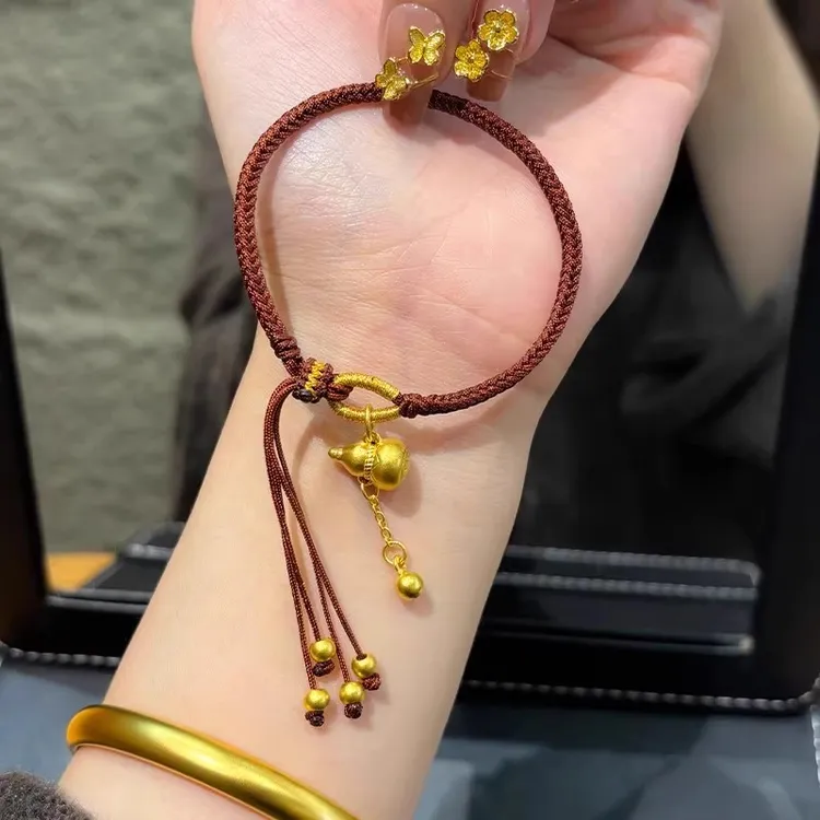 铜合金布艺手链 古法黄金色葫芦红绳手链女手工编织新轻奢送礼物