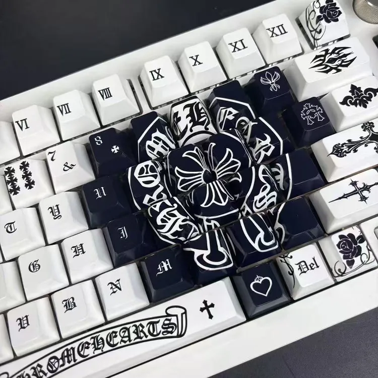 黑白心型主题键帽个性PBT原厂高度热升华十字磁轴键盘帽适配68/87