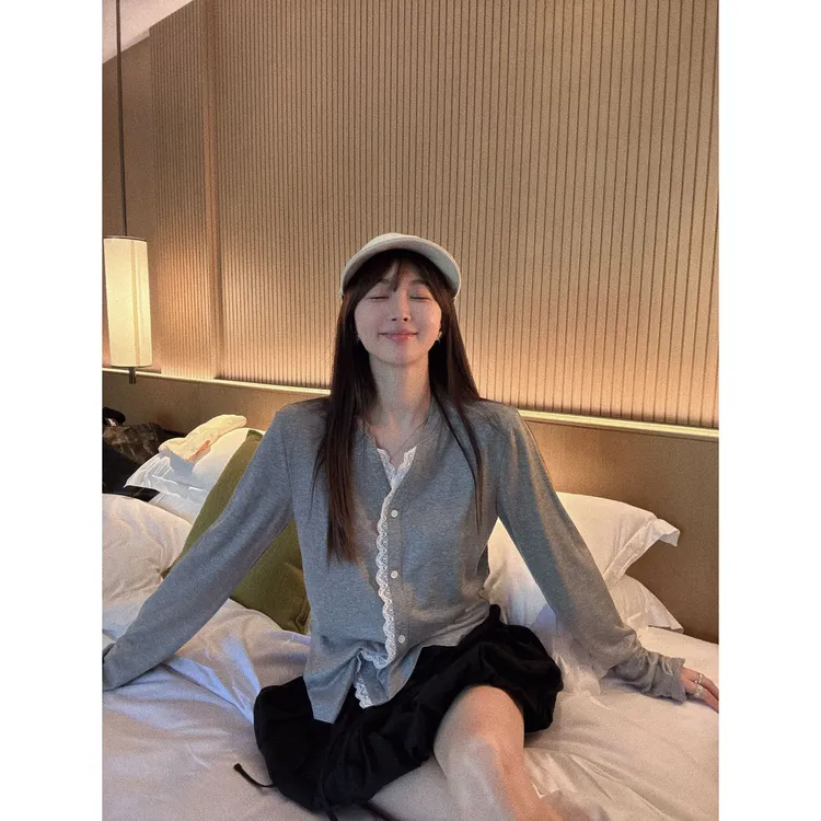 BETTER JOELAY-【灰雅蕾丝】含羊毛开衫针织衫圆领温柔韩版ZZ3035