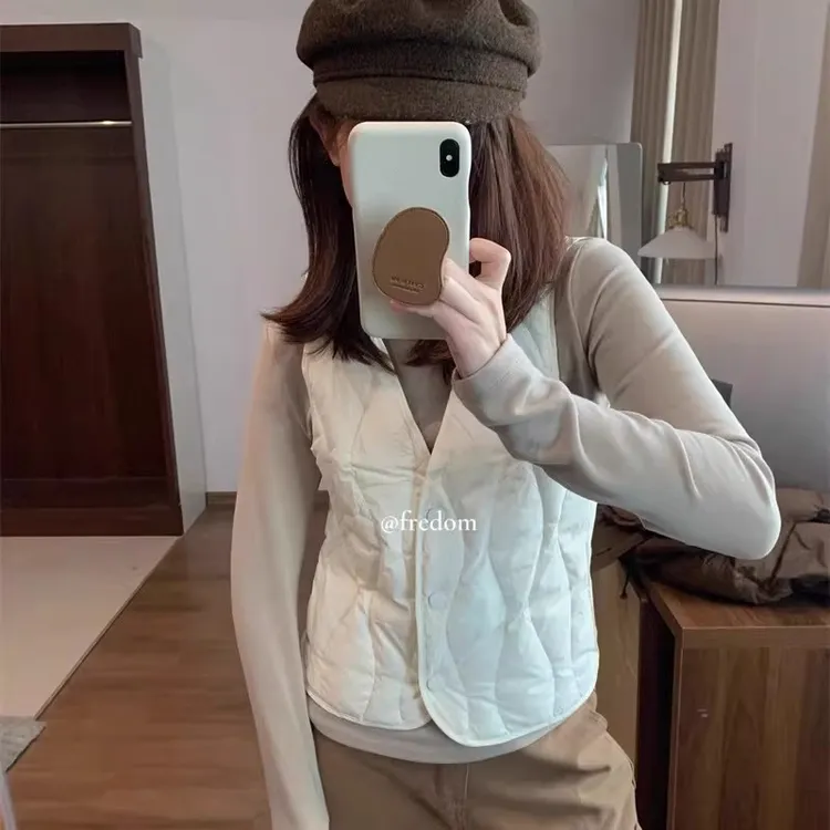 棉衣背心马甲女2026冬季新款叠穿短外套大衣内搭轻薄保暖v领内胆