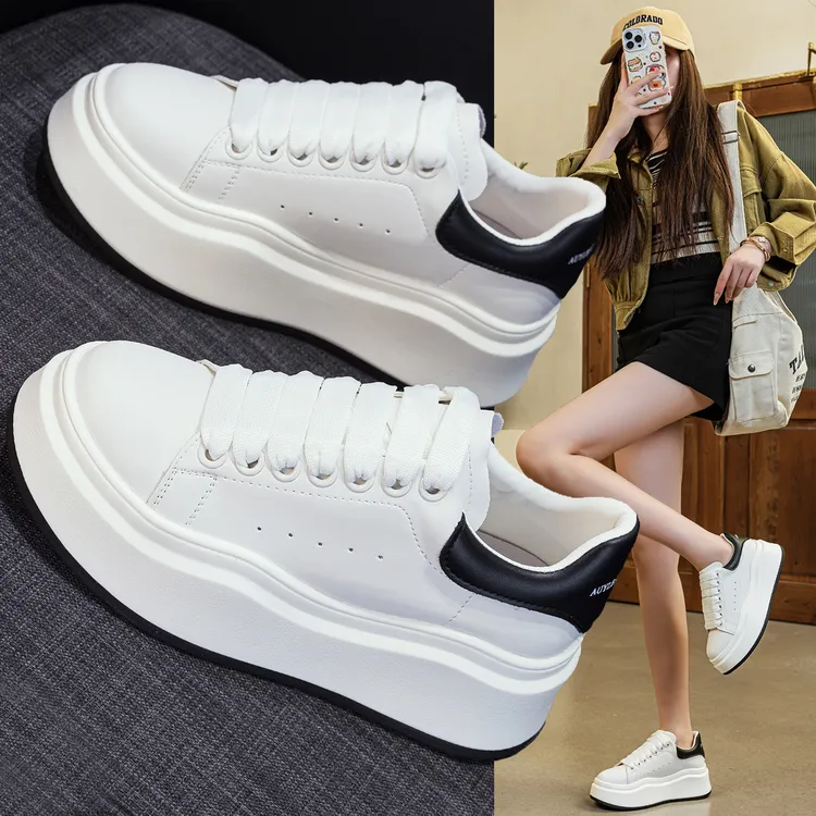 厚底麦昆小白鞋女2025新款秋季爆款真皮6CM增高运动百搭休闲板鞋