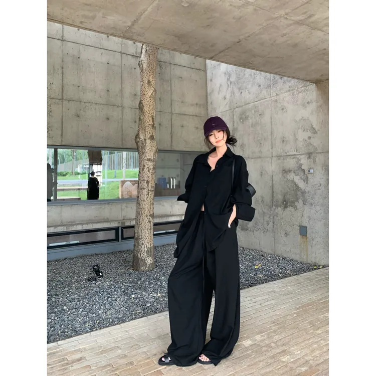早春穿搭一整套女装衬衫慵懒宽松长袖上衣高腰垂坠感直筒阔腿长裤
