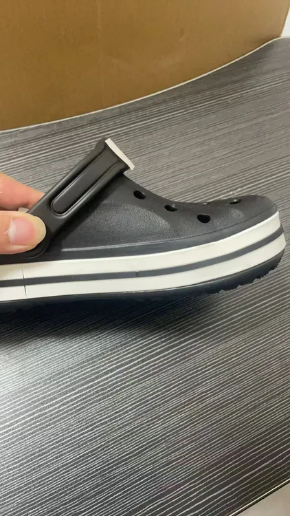 9呗雅雅洞洞鞋男女情侣款全新9