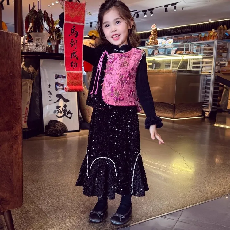 新中式女童汉服儿童中国风马甲半身裙两件套冬装2025新款拜年套装