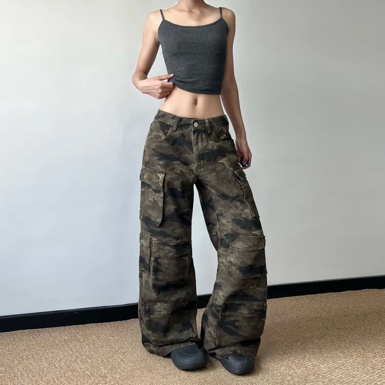 无无厘头美式街头军绿迷彩休闲工装裤男女多口袋设计感直筒牛仔裤