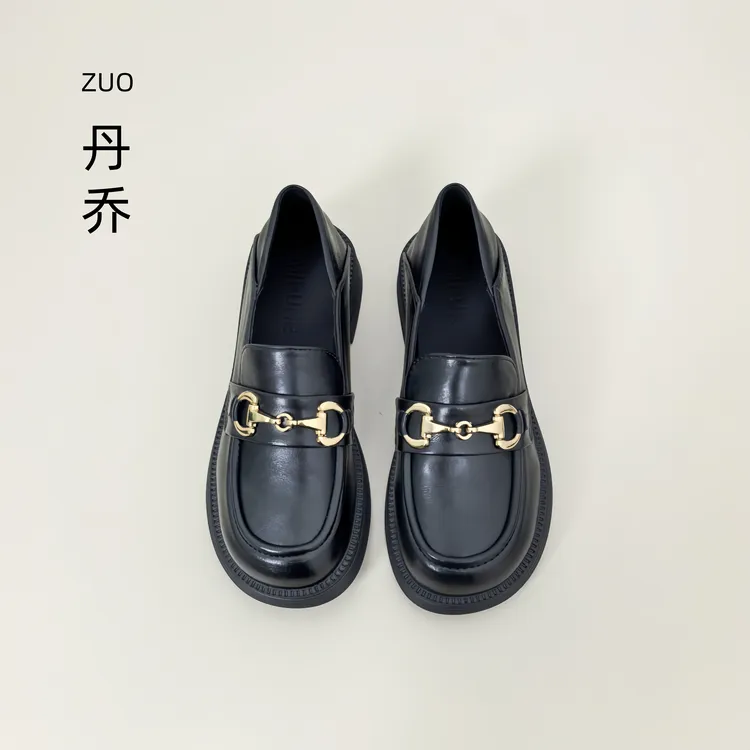 百搭乐福鞋女2025春秋新款复古英伦风黑色小皮鞋女软皮工作单鞋潮
