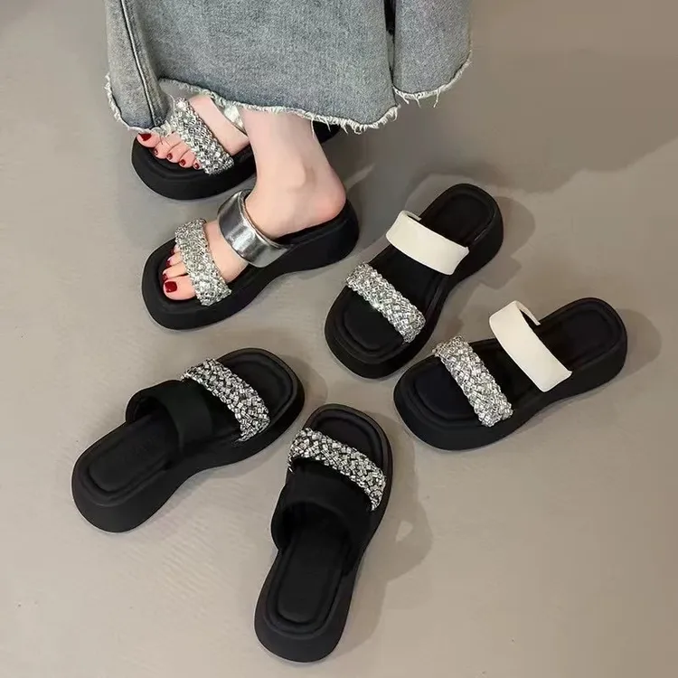 2025新款水钻外穿厚底一字拖配裙子时尚沙滩凉拖鞋F739