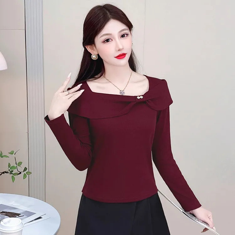 拉夏贝尔2025秋季设计感气质方领长袖T恤女时尚修身显瘦百搭上衣