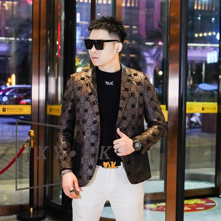 AK/2025秋季新款男士植绒提花拼接羊皮平驳领西服修身百搭便西
