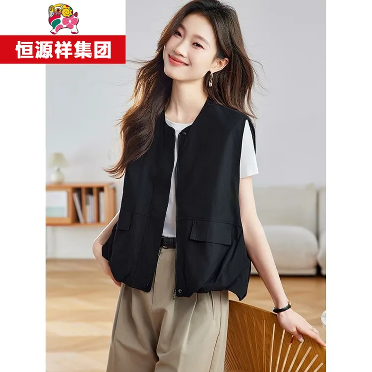 恒源祥彩羊黑色拉链抽绳圆领马甲背心女2025春季新款无袖短款外套