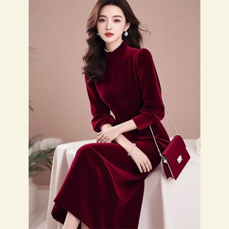 气质名媛长裙红色丝绒连衣裙日常礼服洋气新款上档次裙子秋装秋冬