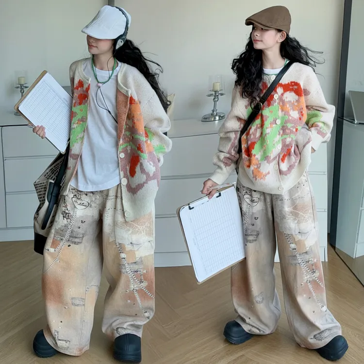 女童宽松套装蜡笔提花洋气毛衣开衫2025秋季新款网红涂鸦彩色外套