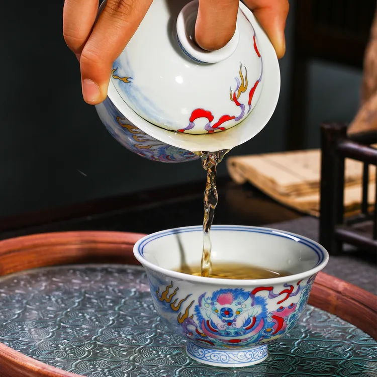 景德镇高温陶瓷泡茶盖碗斗彩醒狮单个茶杯办公用高档茶具送人自用
