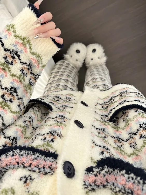 甜美少女复古风半边绒睡衣女秋冬款加厚保暖家居服大码套装可外穿