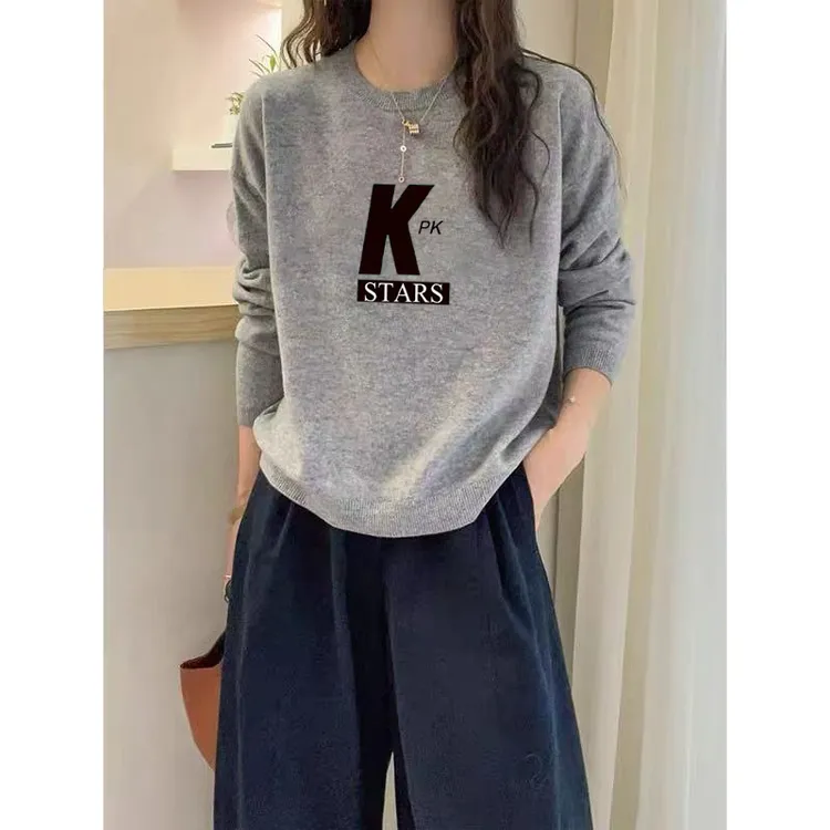 秋冬新款圆领长袖卫衣女宽松大码加绒加厚上衣减龄时尚小个子外套