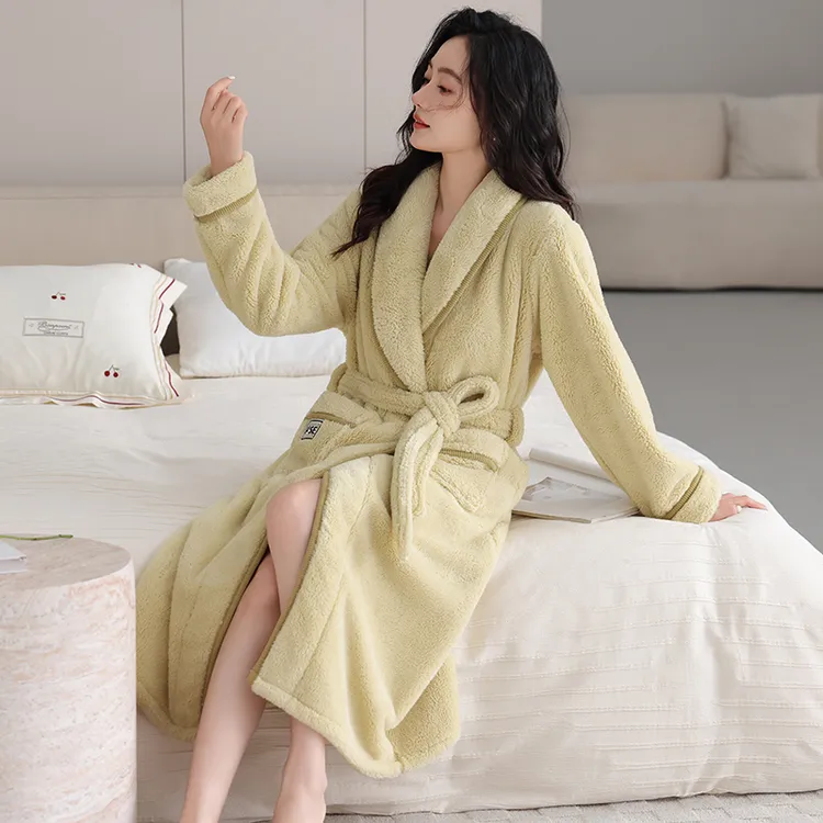 睡袍女秋冬款珊瑚绒加厚保暖浴袍冬天加绒法兰绒长款浴衣大码睡衣