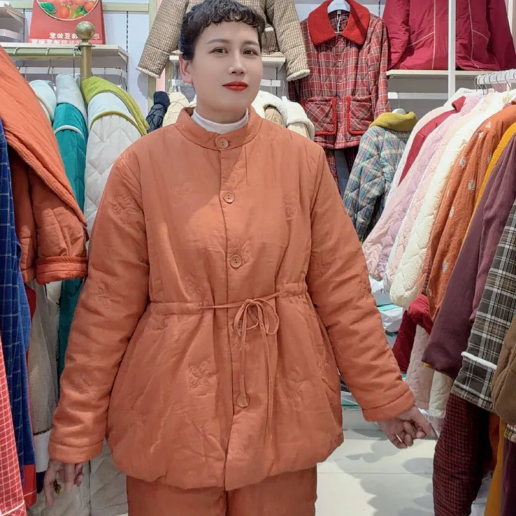 新世家族2025年新款“橙心如意”系列夹棉女款梭织立领夹棉家居睡衣