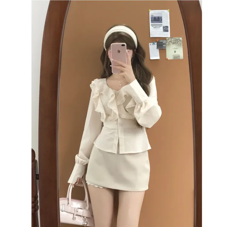 【梦游仙境】蕾丝荷叶边纯欲法式衬衫女秋季收腰短上衣短款短裙套装