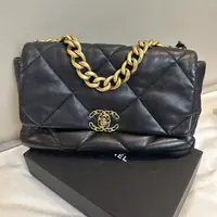 95新 Chanel/香奈儿 多多奢品/香奈儿黑金19bag斜挎包/98新包展