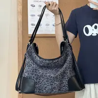 一张同学【长约39宽12高24单位cm】时尚大容量一包多背C1716黑