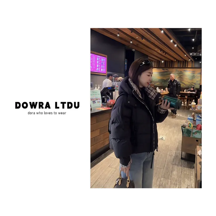 朵拉【云暖格】2025年冬季新款纯色连帽百搭羽绒服女 302-8526