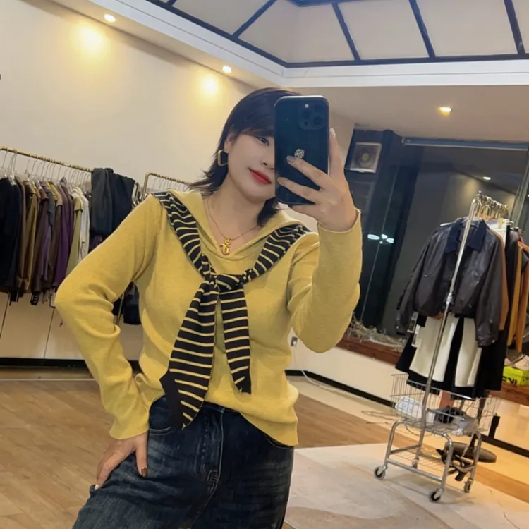 秋冬新款方领领带毛衣8123