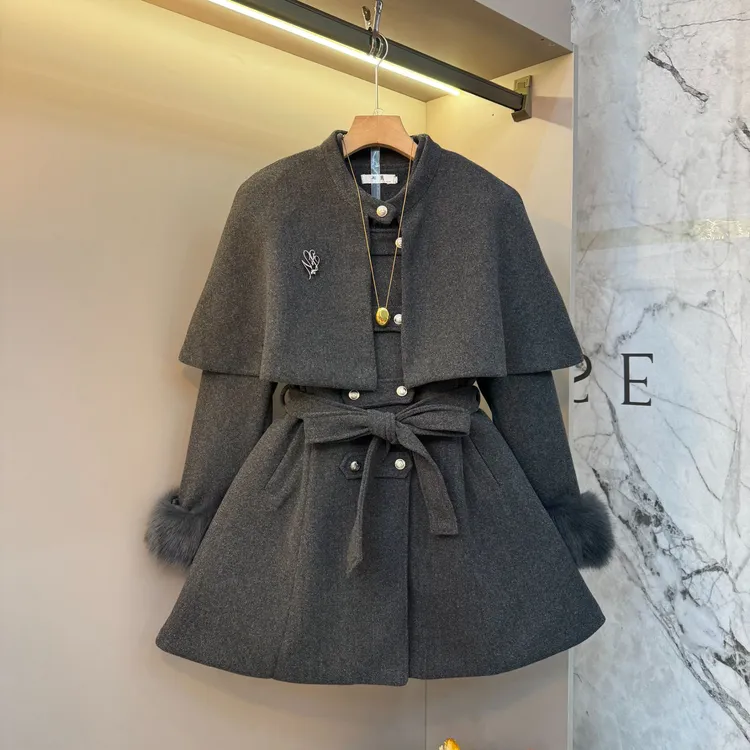 2025新款大码时尚法式精致小香风微胖复古气质披肩+外套套装9977